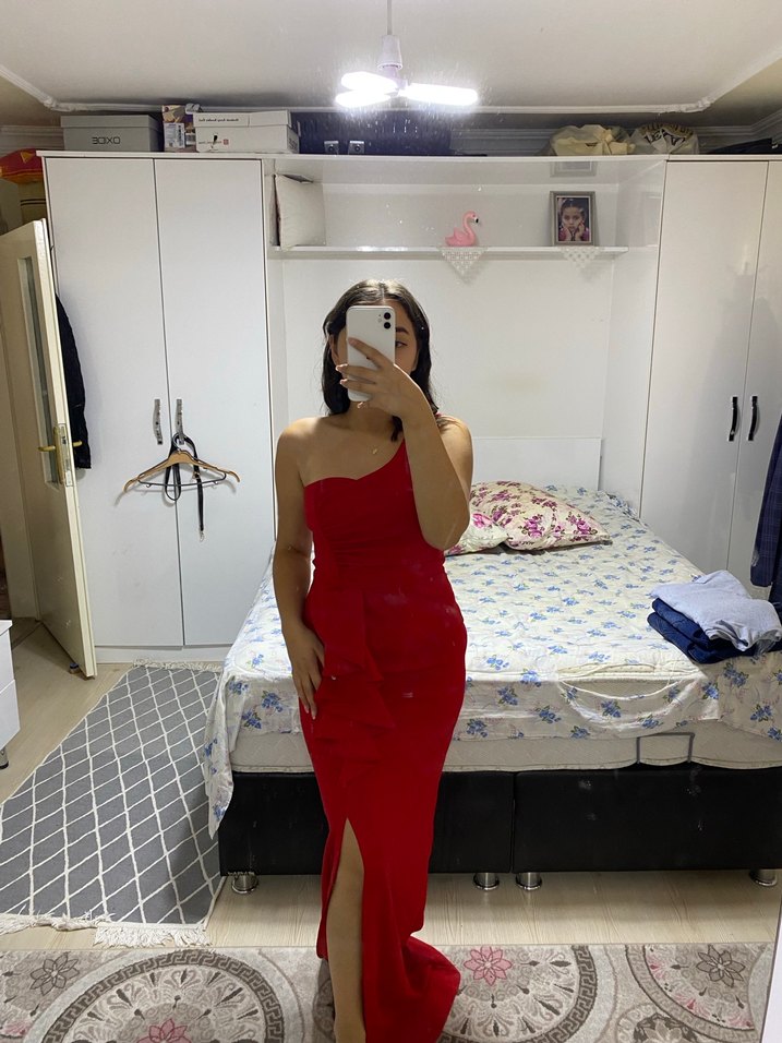 Parlak Kırmızı Drapeli Abiye Elbise - Görsel 2