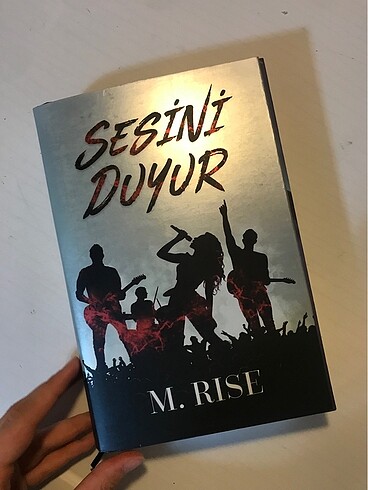 Sesini duyur 1 ciltli 70 tl