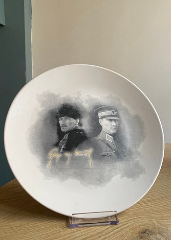Atatürk İmzalı Dekoratif Hediyelik Tabak