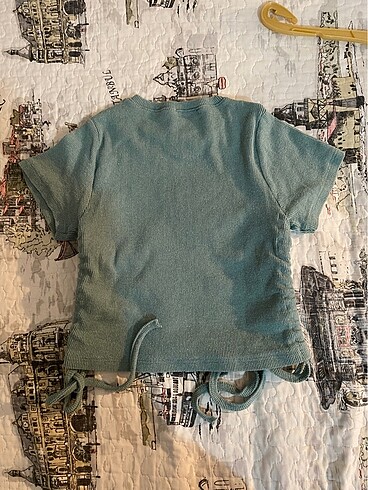 Zara Yeşil crop