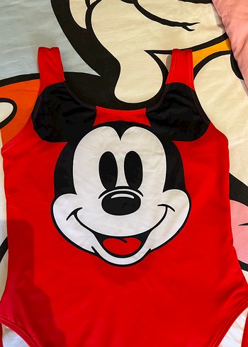 H&M Kırmızı Mickey Mouse Baskılı Mayo