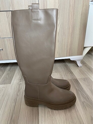 H&m 39 numara çizme