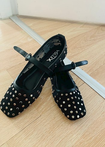 Tokalı Siyah Rock Punk Kadın Düz Ayakkabı