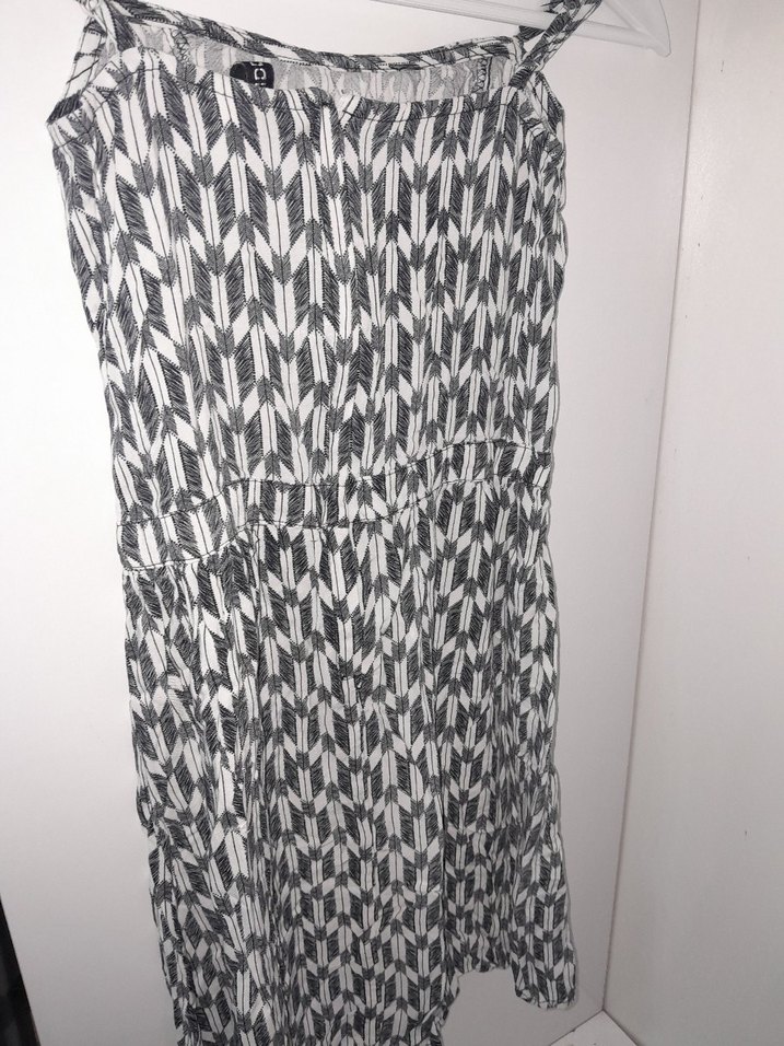 kiz cocuk elbise siyqh beyaz desnli - Görsel 2