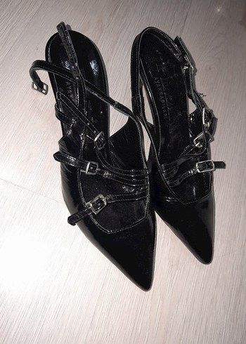 Kadın Siyah Deri Tokalı Stiletto - Görsel 2