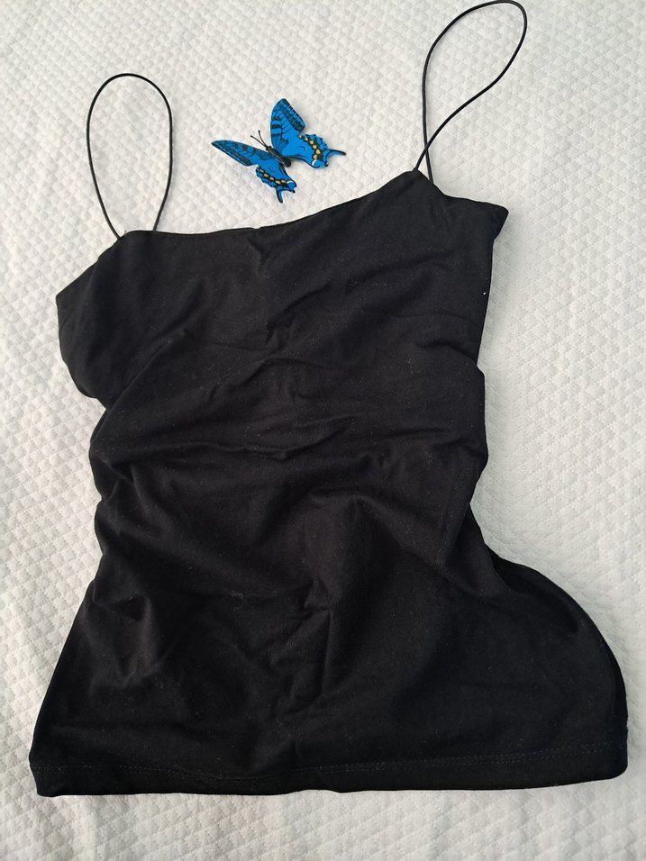 Siyah Askılı Kadın üst - Görsel 3