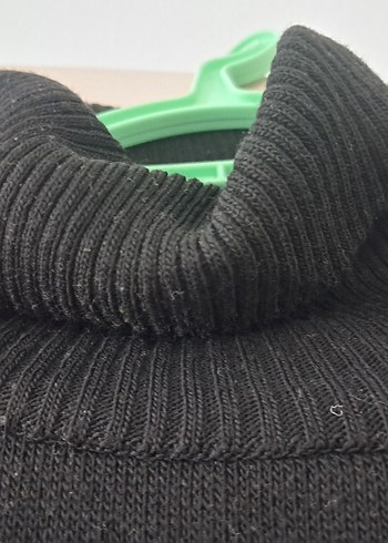 Siyah Kadın Boğazlı Triko Kazak - Görsel 4