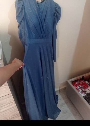 Uzun Kollu Mavi Parlak Abiye Elbise Uzun Kollu - Görsel 3