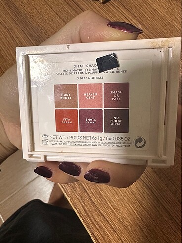 Beden Fenty Beauty 6?lı göz farı paleti