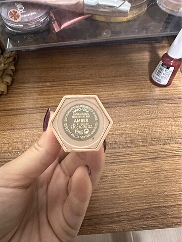  Beden Fenty Beauty match stick kontür