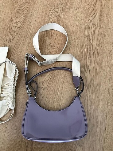  Beden Tory Burch Small 151 Mercer Spazzolato Crescent çanta