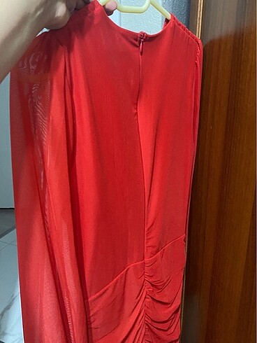 l Beden Kırmızı elbise