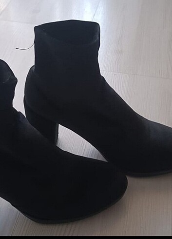 36 Beden siyah Renk Süet bot