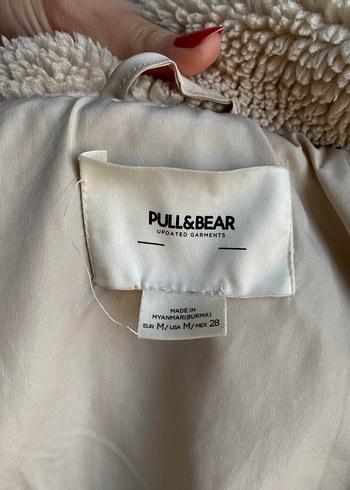 m Beden beyaz Renk Pull&Bear Peluş Kürk Mont