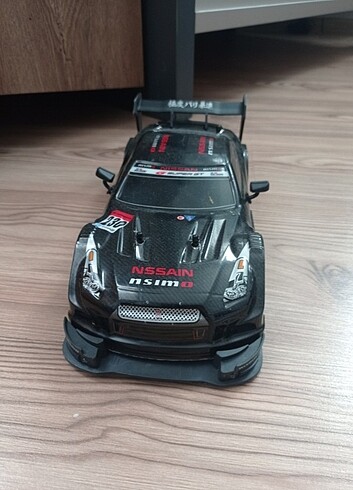 Nissan GT -R