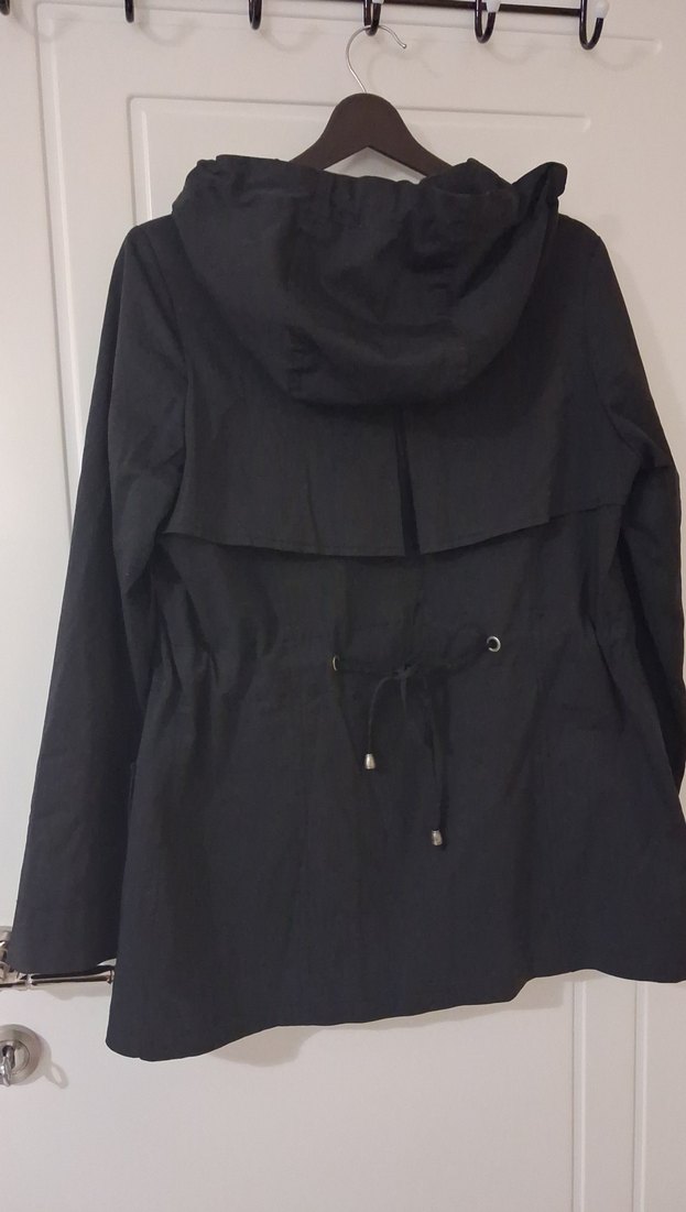 Düğmeli Siyah Midi Kadın Ceket - Görsel 2