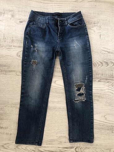 Jean.