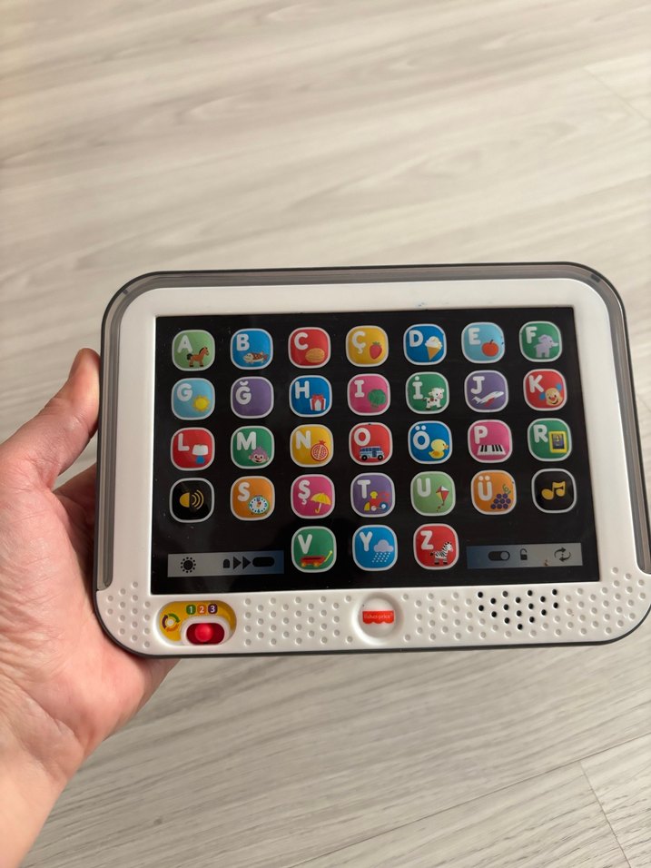 Beyaz Gri Eğitici Alfabe Oyuncağı 
Çok kullanılmadı bi şey yok - Görsel 2