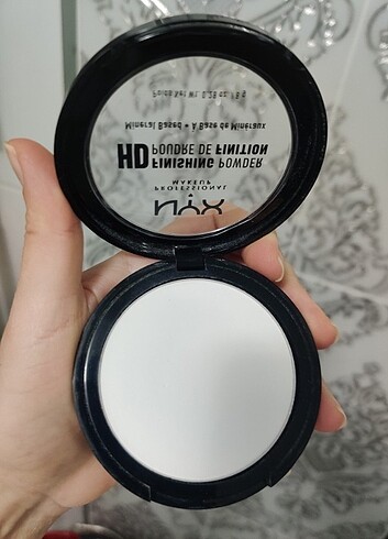 NYX Nyx HD büyük boy pudra