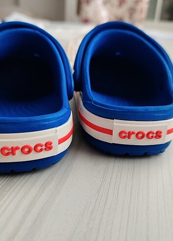 Crocs Crocs 22-23 numarası:c6