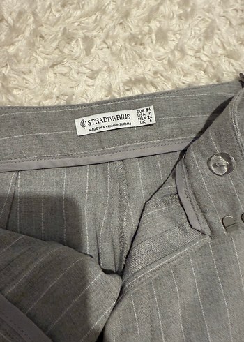 Stradivarius Düğmeli Gri Midi Kumaş Kadın Pantolon