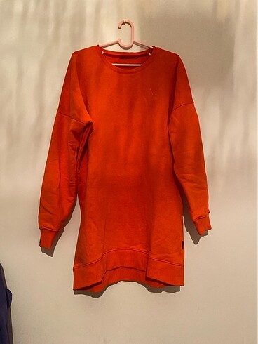 Turuncu sweatshirt uzun