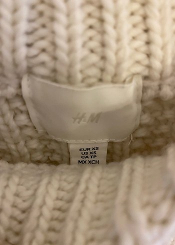 H&M Püskül Şeritli Kazak