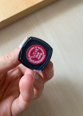 Avon ruj ruby kiss - Görsel 4