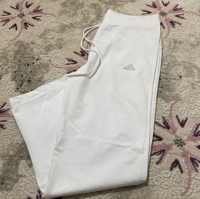 Adidas Beyaz Pamuklu Rahat Kesim Kadın Eşofman - Görsel 2