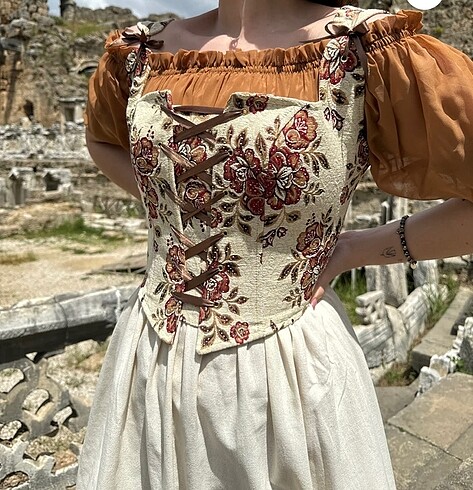 Modern Korse - Görsel 3