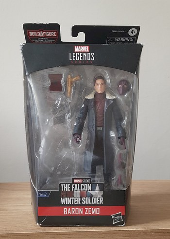  Marvel Legends Mr Knight ve Baron Zemo