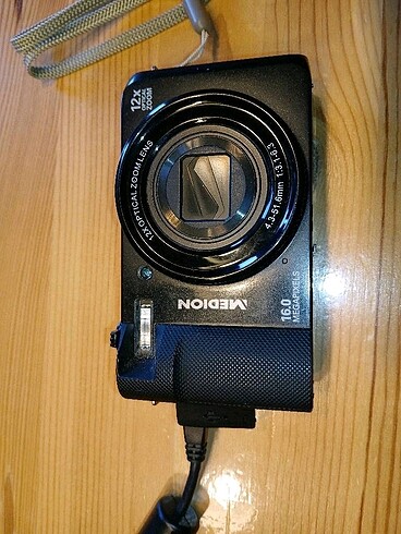 medion Dijital kamera flip kamera - Görsel 3