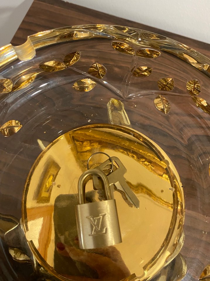 Altın Renkli Zincir Detaylı Kadın Anahtarlık - Görsel 5