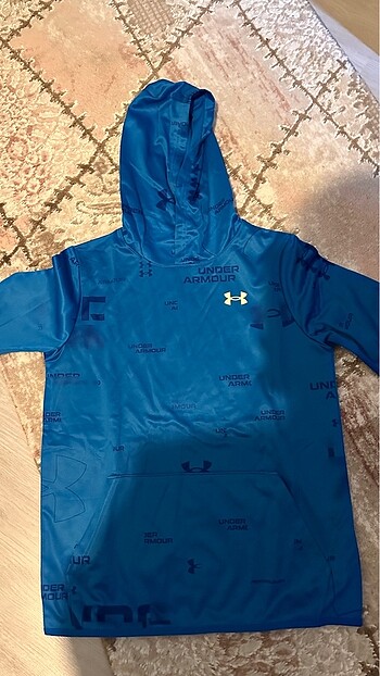 Under armour sweat