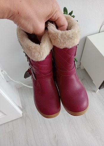 Pembe Kürklü Kız Çocuk Botu - Görsel 2