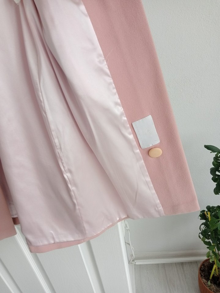 Pudra Pembe Uzun Kışlık Kaban - Görsel 3