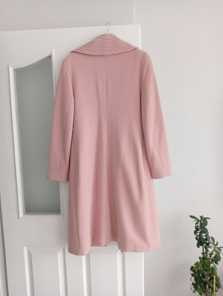 Pudra Pembe Uzun Kışlık Kaban - Görsel 4