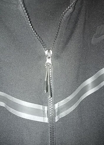 l Beden Nike tech 