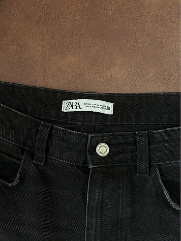 38 Beden Siyah Zara Jean