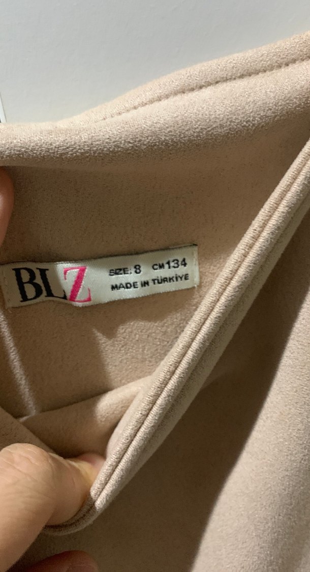 Kız Çocuk Bej Süet Askılı Elbise - Görsel 2