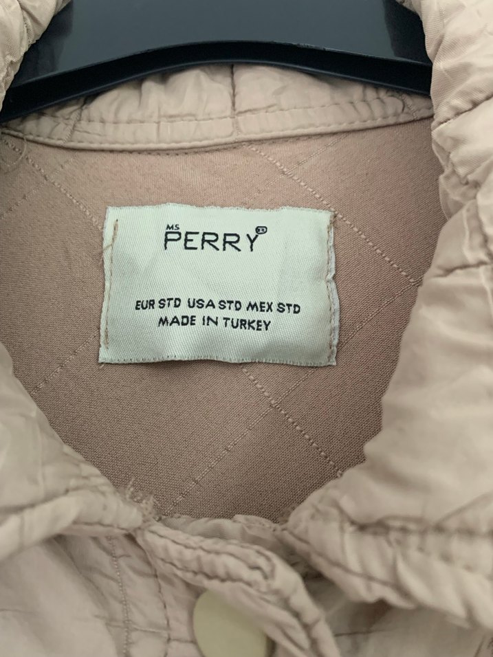 Düğmeli Bej Kadın ince  Ceket - Görsel 2