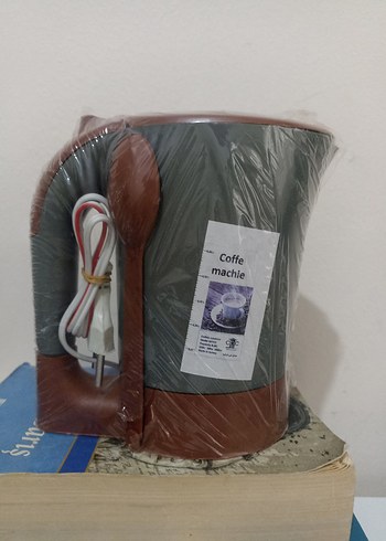 Kahve Makinesi ve Kaşık Seti, Gri-Kahverengi