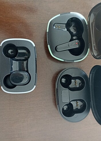 3 adet Bluetooth kulaklık