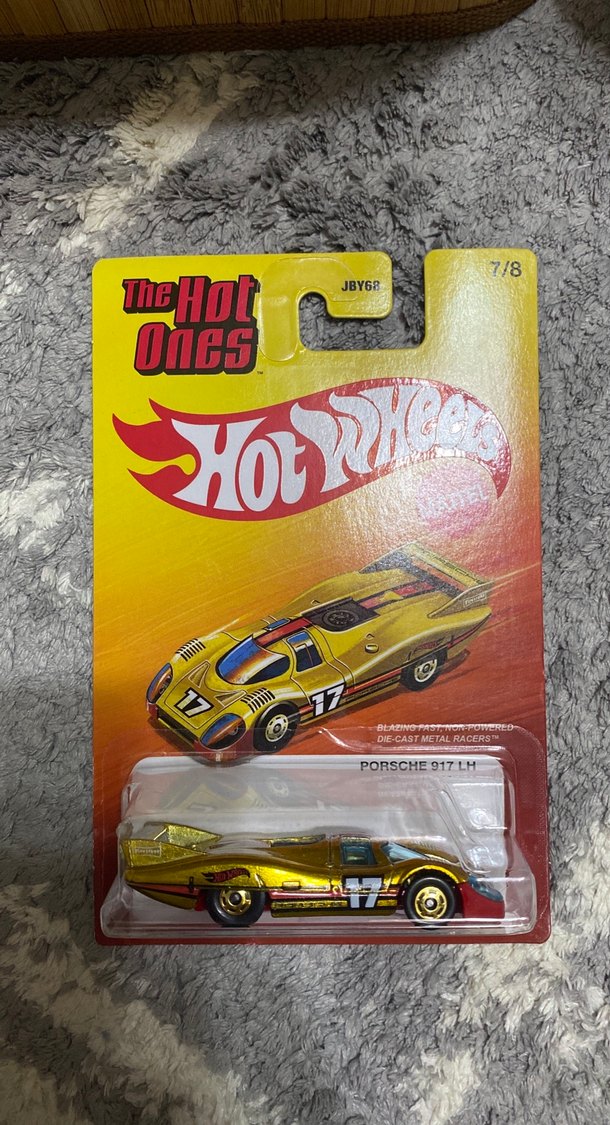 Sarı ve Koyu Renkli Oyuncak Arabalar Seti, Hotwheels arabalar - Görsel 3