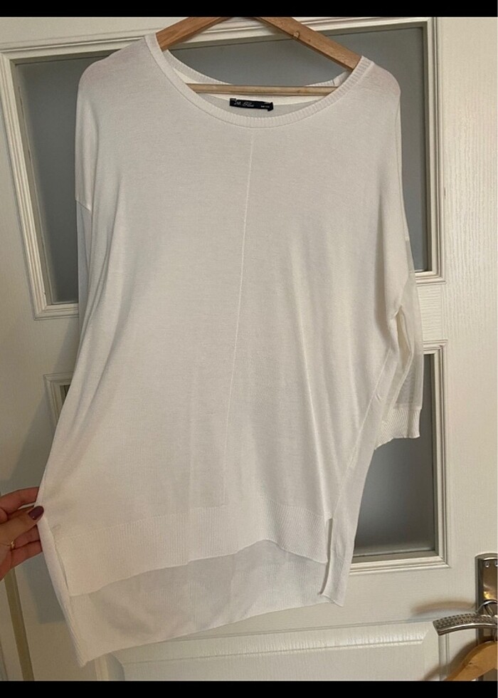 Şık kolları tül detay triko bluz - Görsel 5