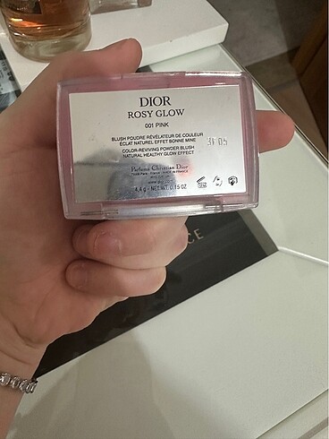  Beden dior allık