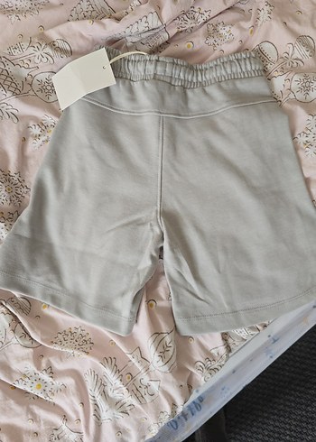 Gri Pamuklu Şort Siyah Fermuar Detaylı - Görsel 3