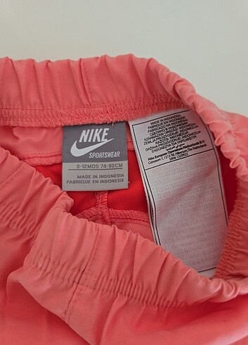 9-12 Ay Beden Nike bebek şort