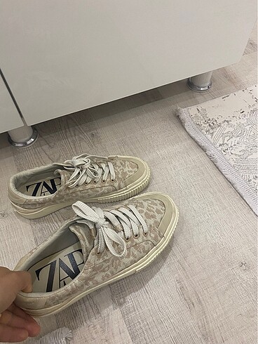 Zara Zara spor ayakkabı