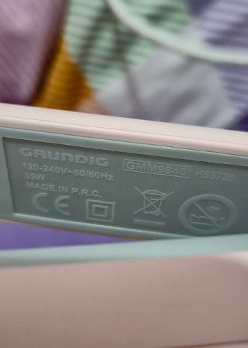 Grunding Pastel Pembe Grundig Saç Düzleştirici 5735 modeli